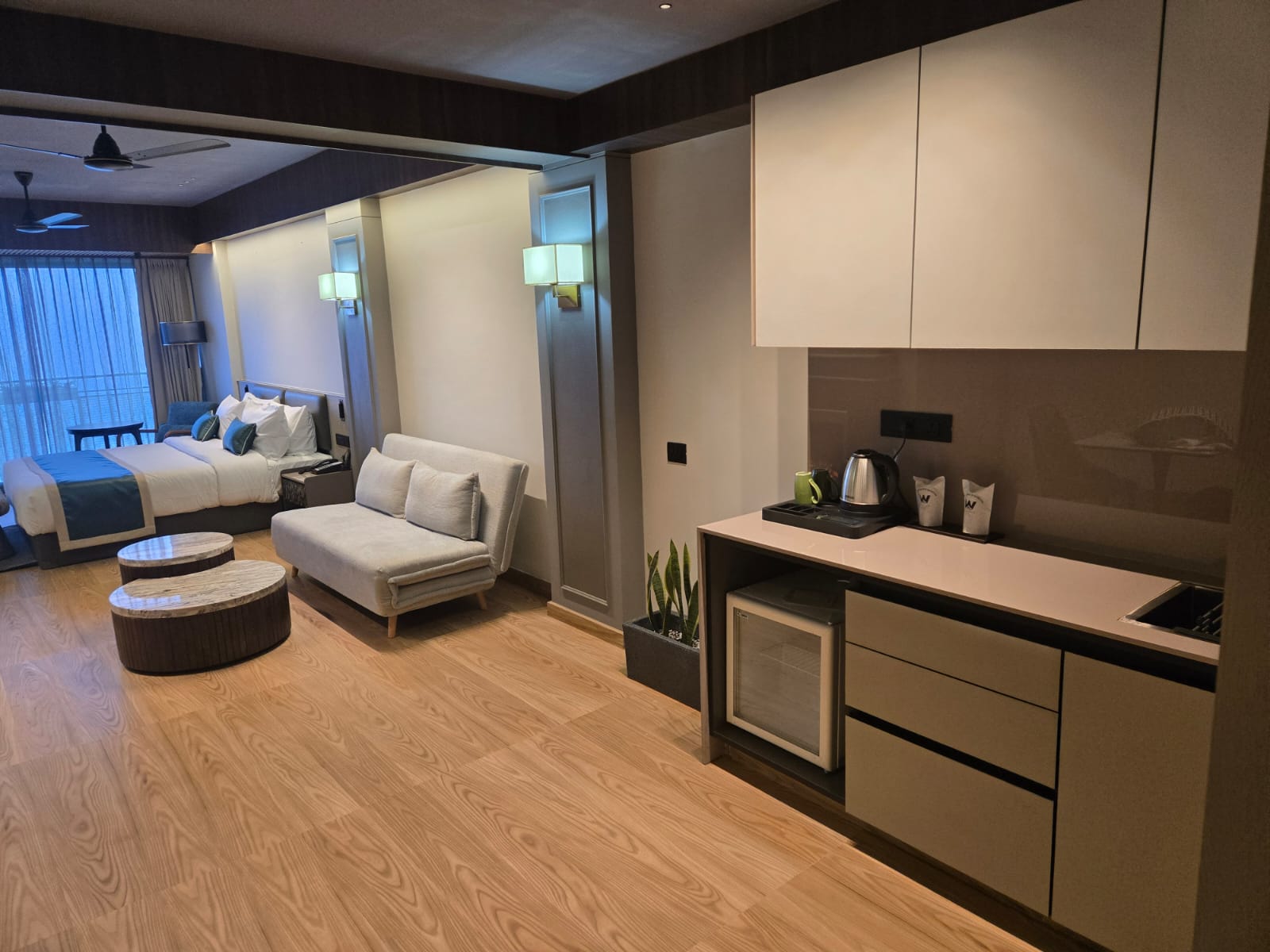 Premium Valley Suite 3